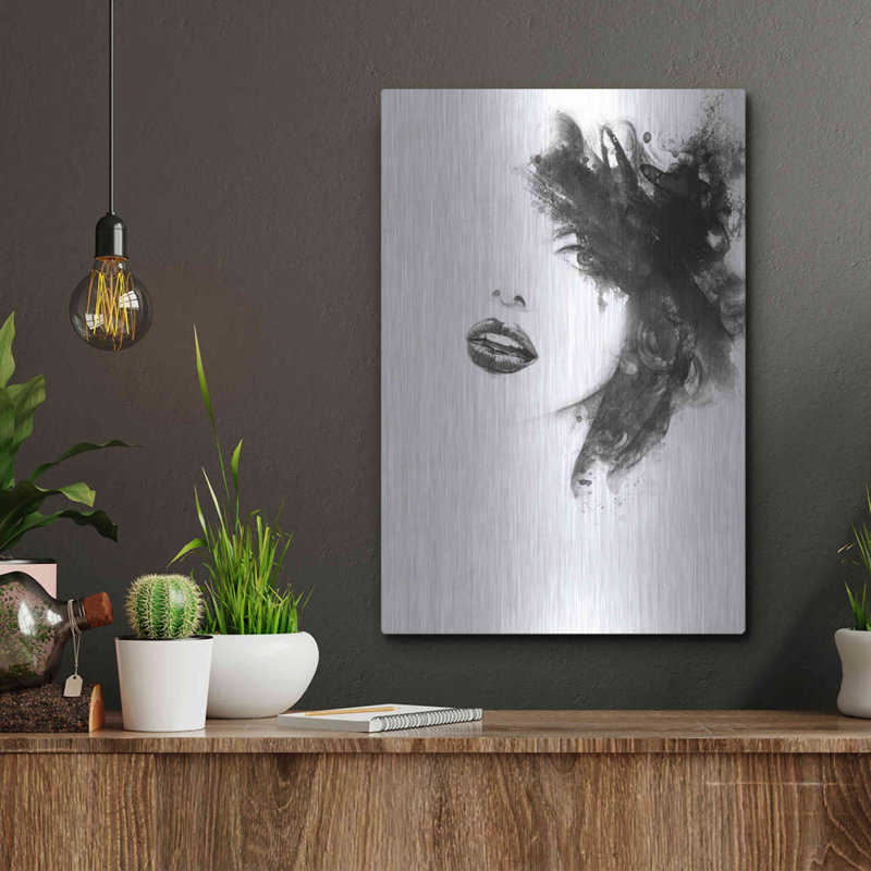 «Shadow Girl» par Incado, H 16 po x l 12 po