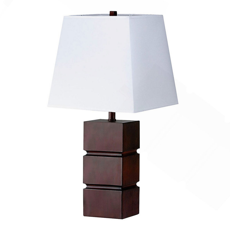 Lampe de table haute en polyrésine 27,5 po avec finition cerisier foncé, abat-jour en tissu blanc