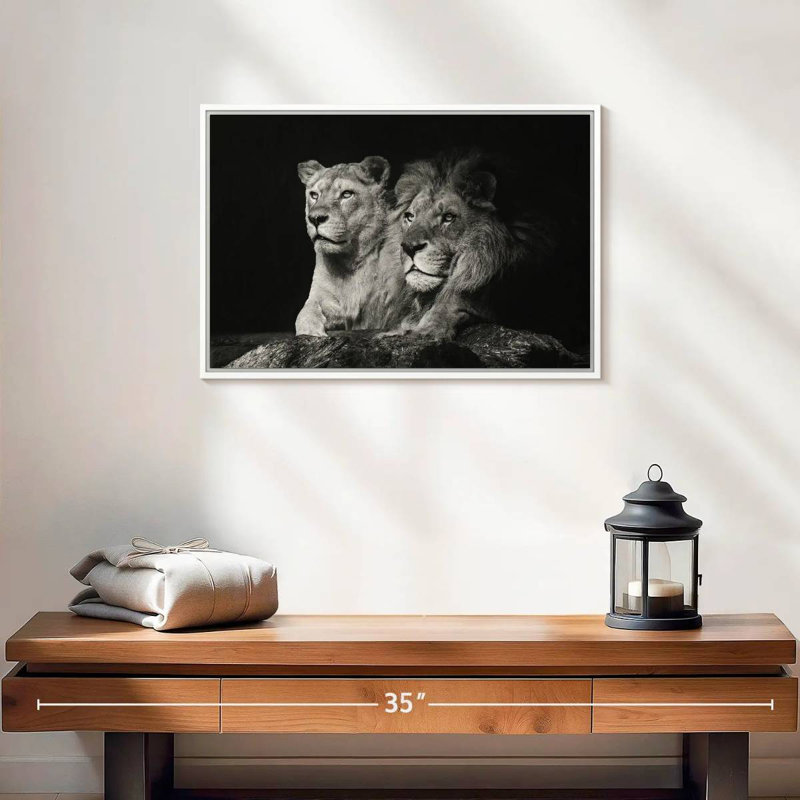 Lion et compagnons de lionne, Cadre flottant blanc, 19 po x 13 po