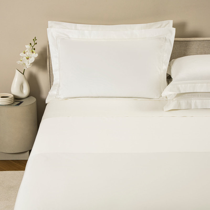 Doppio Ajour Sateen Sheet Set, Queen, Milk