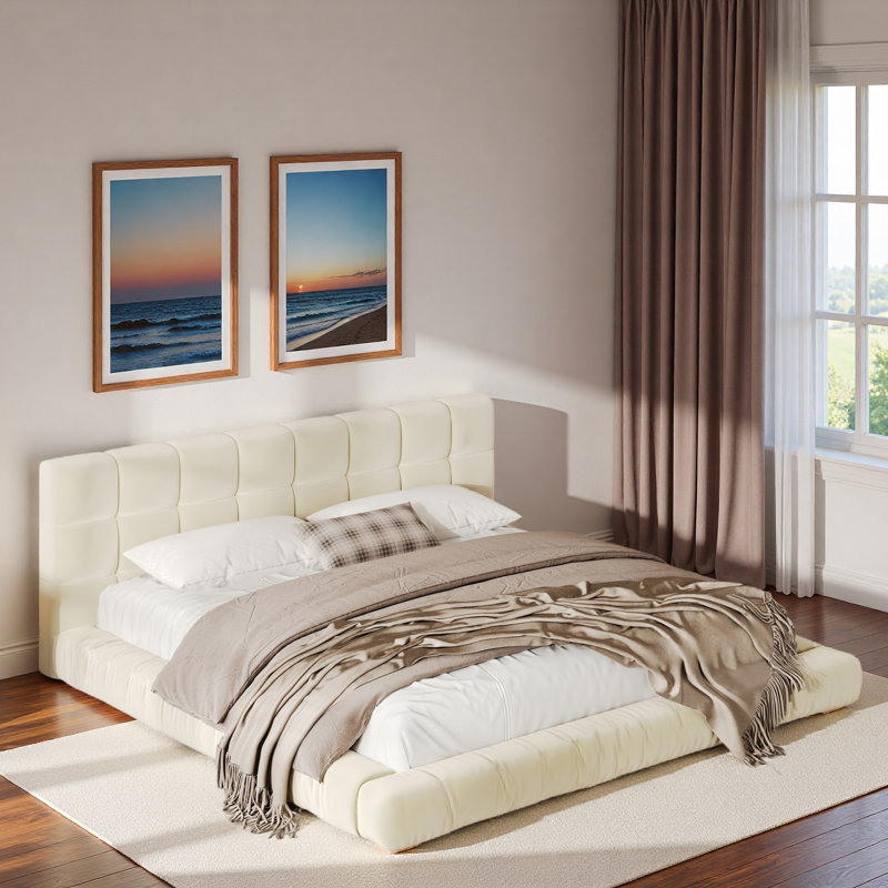 Lit plateforme tapissier à profil bas avec tête de lit capitonnée Channel, Très grand lit, Beige