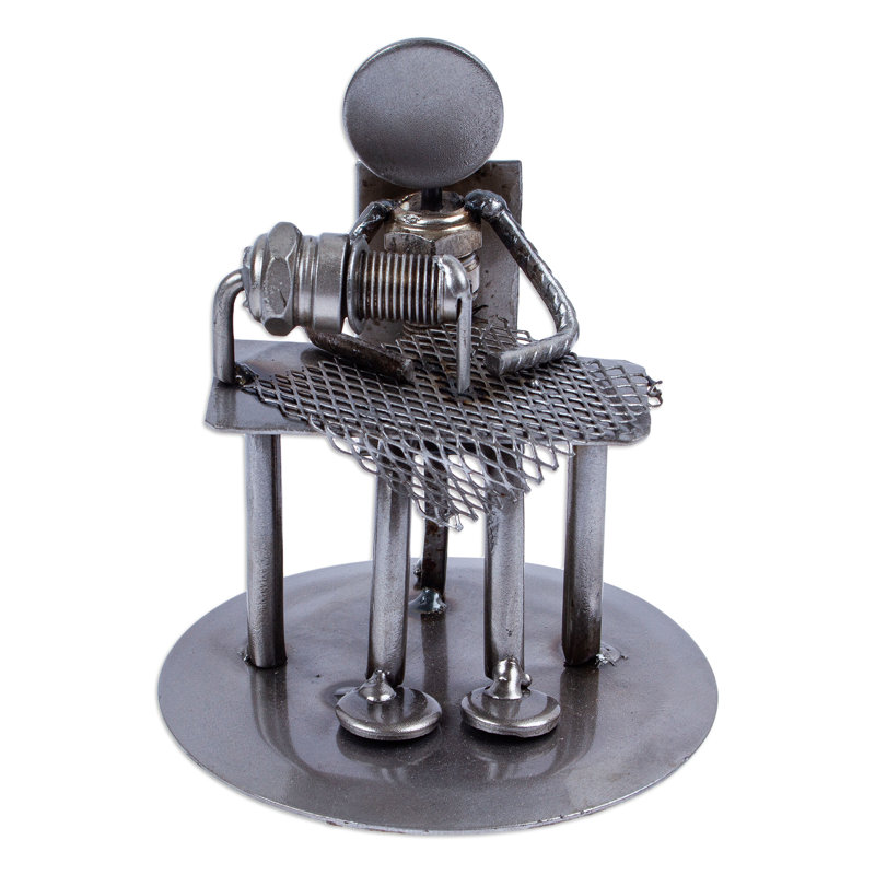 Statuette de pièce auto fabriquée sur mesure Trinx