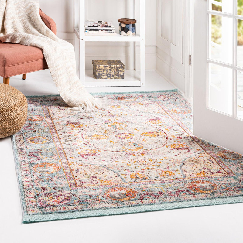 Folmar Oriental Indoor Rug