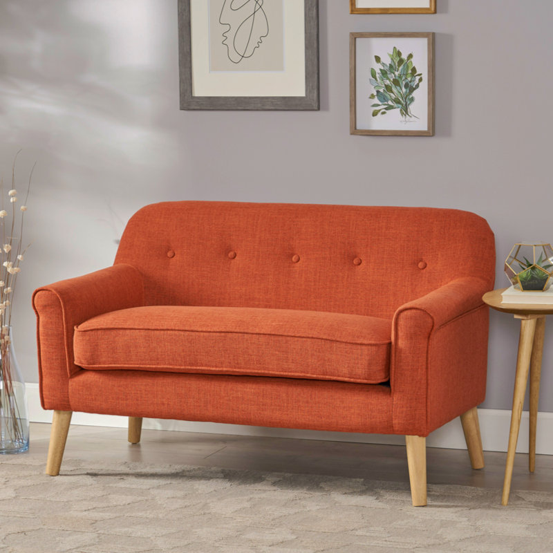 LOVESEAT2