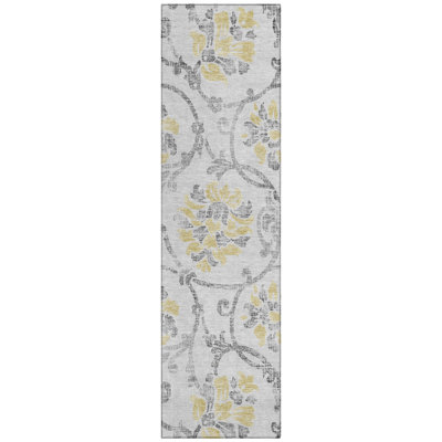 Sujay Washable Floral Indoor / Outdoor Rug