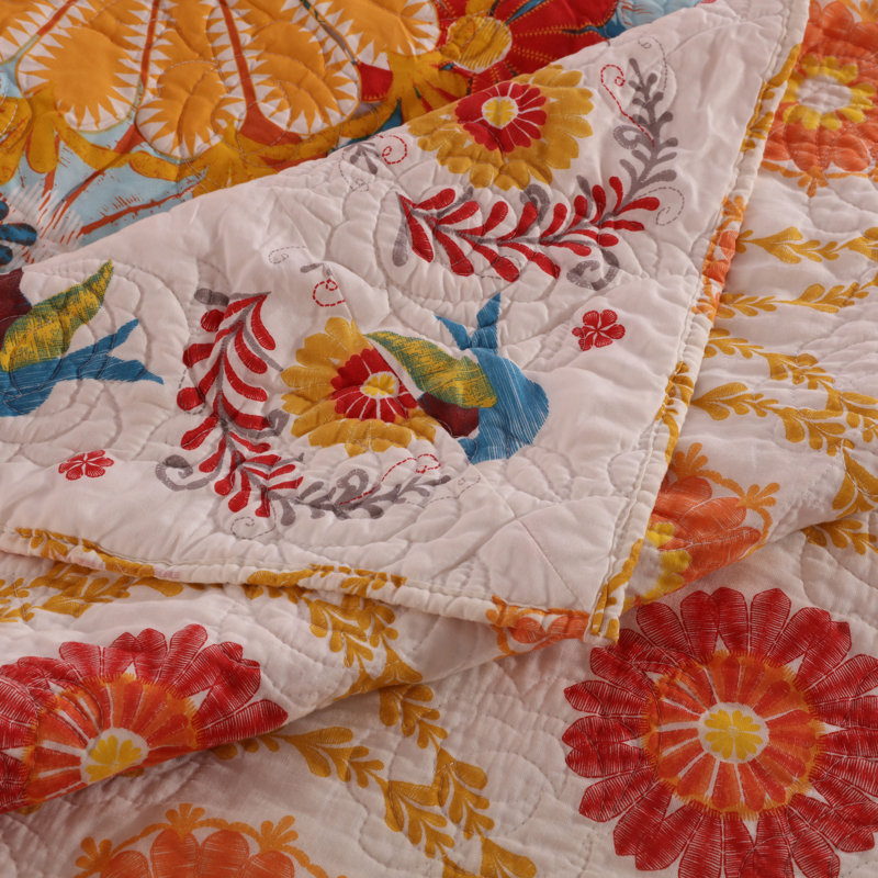 Topanga Floral Boho Reversible Quilt Set, Full/Queen Quilt + 2 Standard Shams