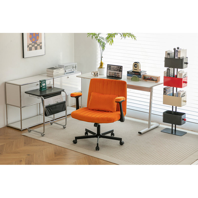 Fauteuil de bureau orange en velours orange avec accoudoirs croisés - élégant, confortable et ergonomique pour le bureau à domicile, les jeux et le maquillage
