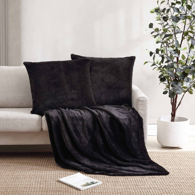 City Scene Faux Fur Throw Blanket- Oversized 50x60
