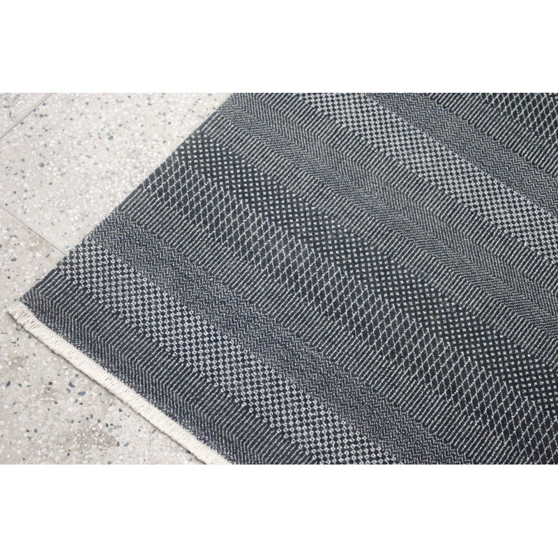 Wilton Grass Hand loomed Rug, Rectangle 8' x 10'