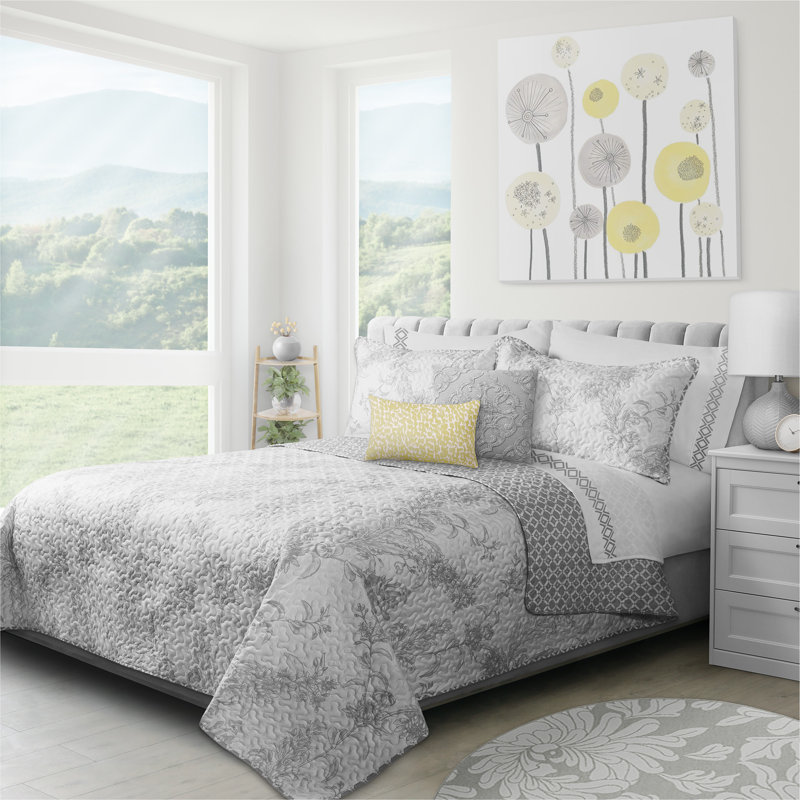 Polyester Floral Quilt, Twin Quilt + 1 Standard Sham, Gray