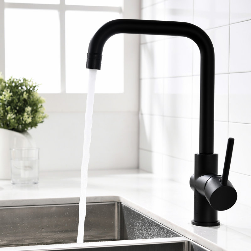 Robinet d'évier de cuisine à poignée simple en laiton noir
