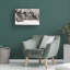 Toile tendue - Kurt Shaffer, art mural «Red Barn In A Winter Wonderland» pour décoration de salon, de chambre à coucher ou de bureau - 12 x 19-1174894223