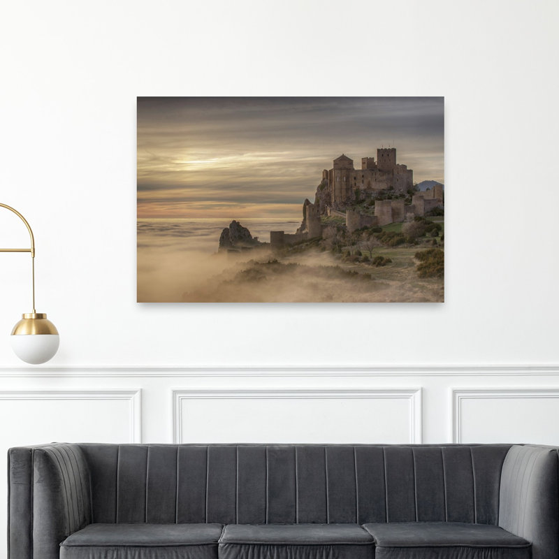 Château médiéval au-dessus de brouillard, impression abstraite, paysage contemporain, art mural, H 60 po x l 40 po