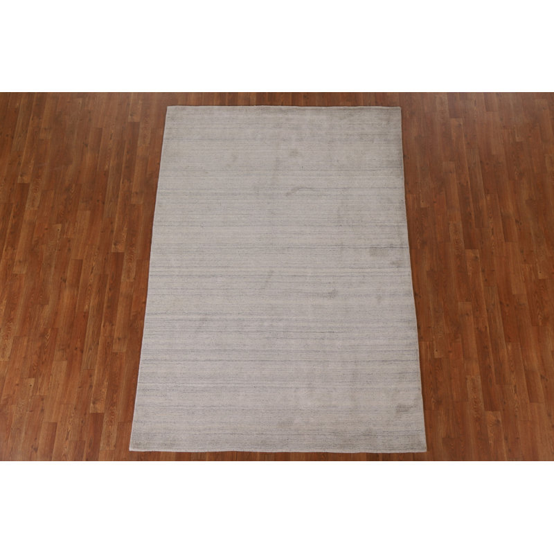 Tapis unique en laine noué à la main nouvel âge rectangulaire 5 pi 4 po x 5 pi 8 po ivoire