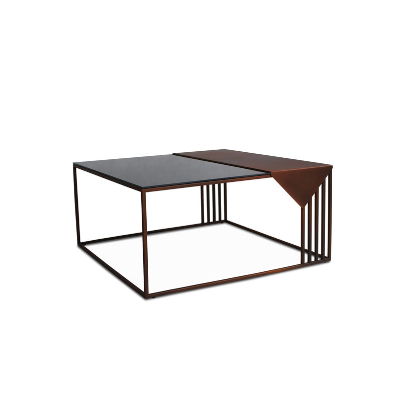 Damarieon Coffee Table, Brown/Black