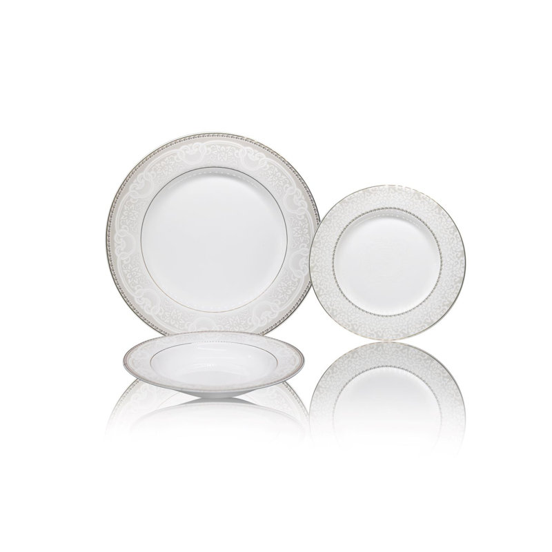 Marquette Gold Bone China 18 Pc Dinnerware Set