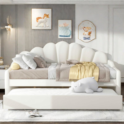 Upholstery Velvet Daybed Frame With Shall Shaped Backrest And Trundle by Everly Quinn
