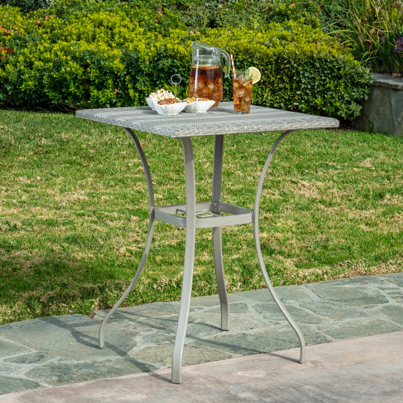 Table de balcon tressée/en rotin Staley