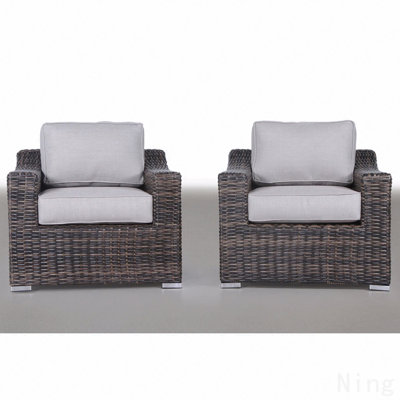 Chaise de patio avec coussins 2