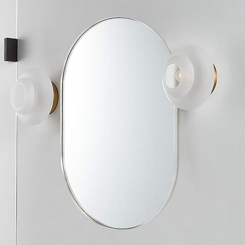Oval Shaped Mirror (Silver)