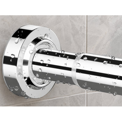 Cette barre de douche à ressort en acier inoxydable s'ajuste de 34 à 80 pouces ; sa conception antirouille et antidérapante s'installe sans perçage dans les salles de bain et autour des fenêtres.