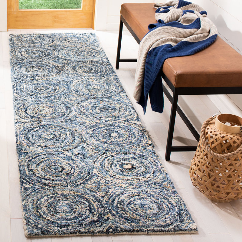 Tapis bleu en coton touffeté à la main Hideaway, Tapis de couloir 2 pi 3 po x 8 pi