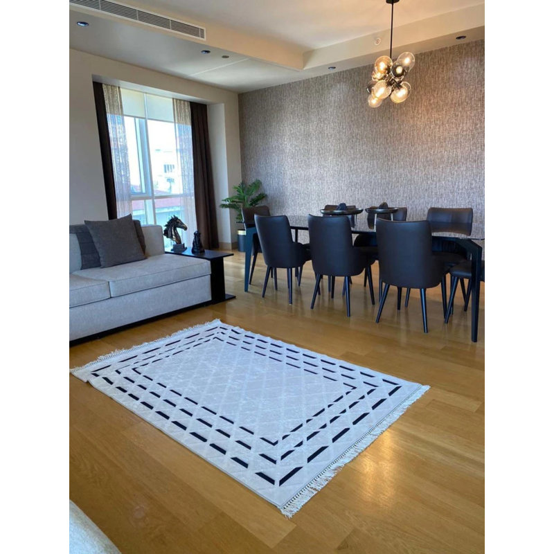 Tapis Maryemma, Rectangle 5 pi 3 po x 8 pi 10 po