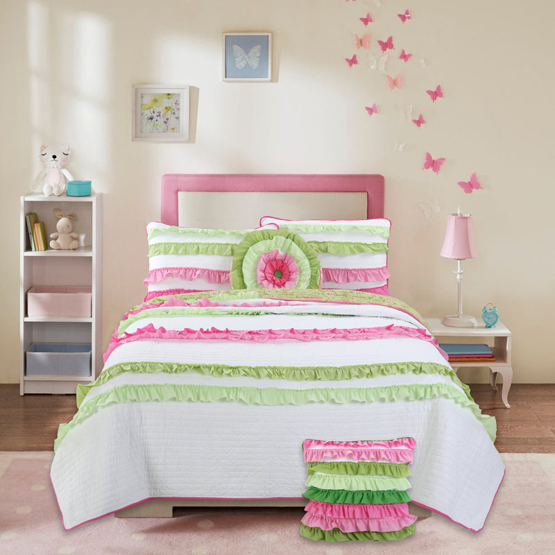 Charlotte Quilt Set, Queen Quilt + 2 Shams