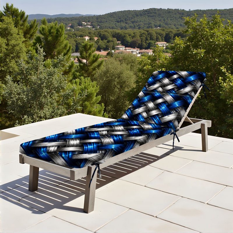Coussin de chaise longue Peenoke 72,5 po L × 21 po l × 3 po P (siège) pour intérieur et extérieur, épaisseur 3 po, motif décoratif 3D tissé bleu et argent métallisé, résistant à l'eau.