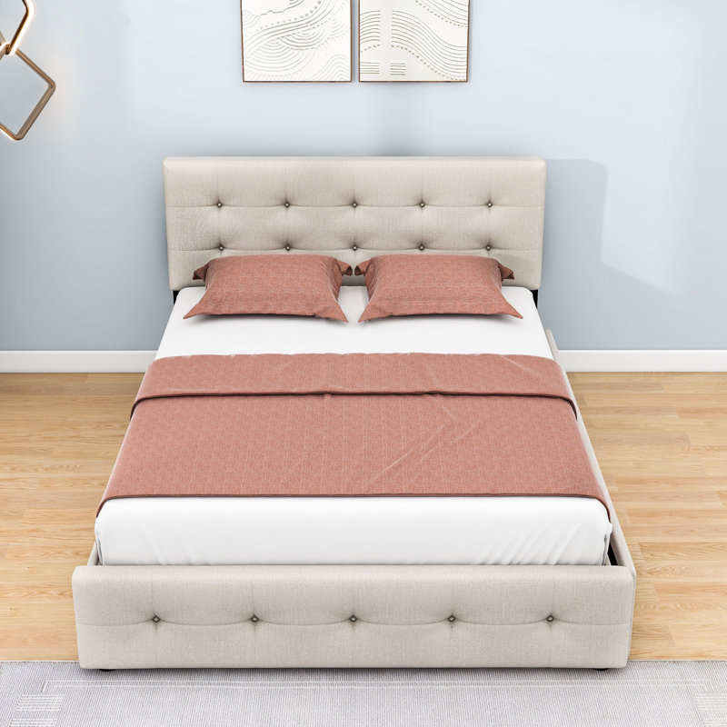 Grand lit plateforme capitonné avec rangement Evennie, Beige