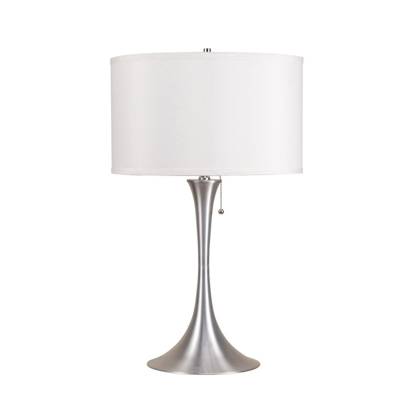 Lampe de table rétro 27 po en métal avec finition argentée et abat-jour en lin blanc