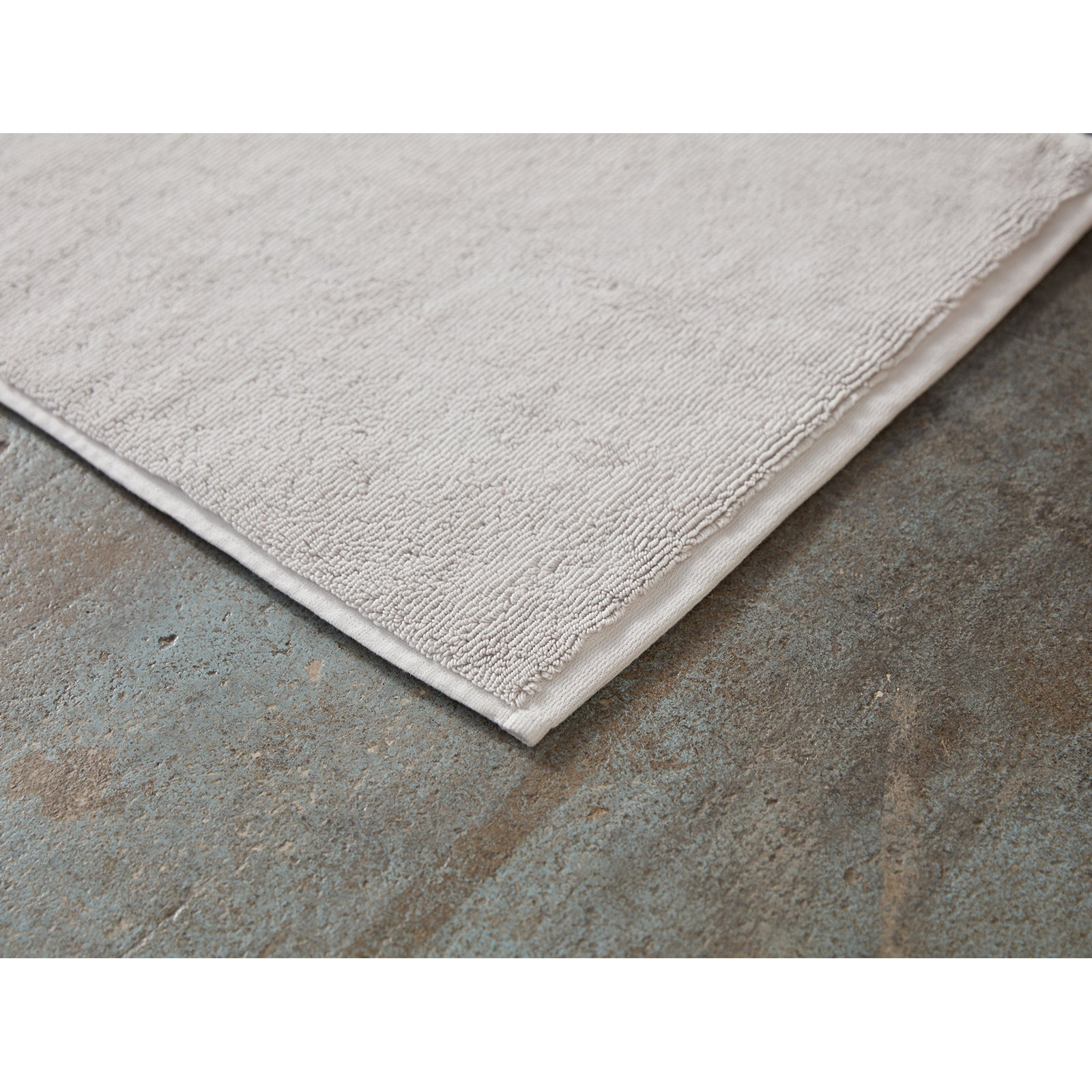 Cloud Loom Organic Bath Mat, Fog, 32" L x 19" W