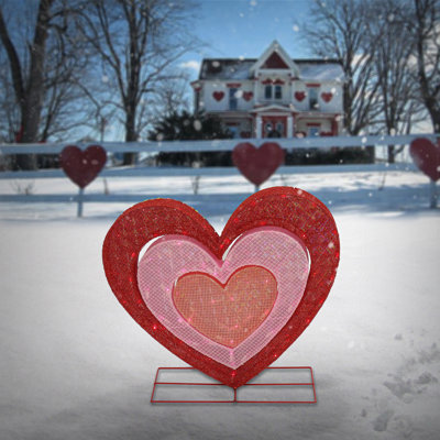 The Holiday Aisle® - Cœurs de la Saint-Valentin 28 po avec lumières DEL