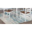 Moderne, 5 pièces, comprenant une table rectangulaire blanche de 48 pouces et 4 chaises à panneau de siège compressé de couleur chêne.