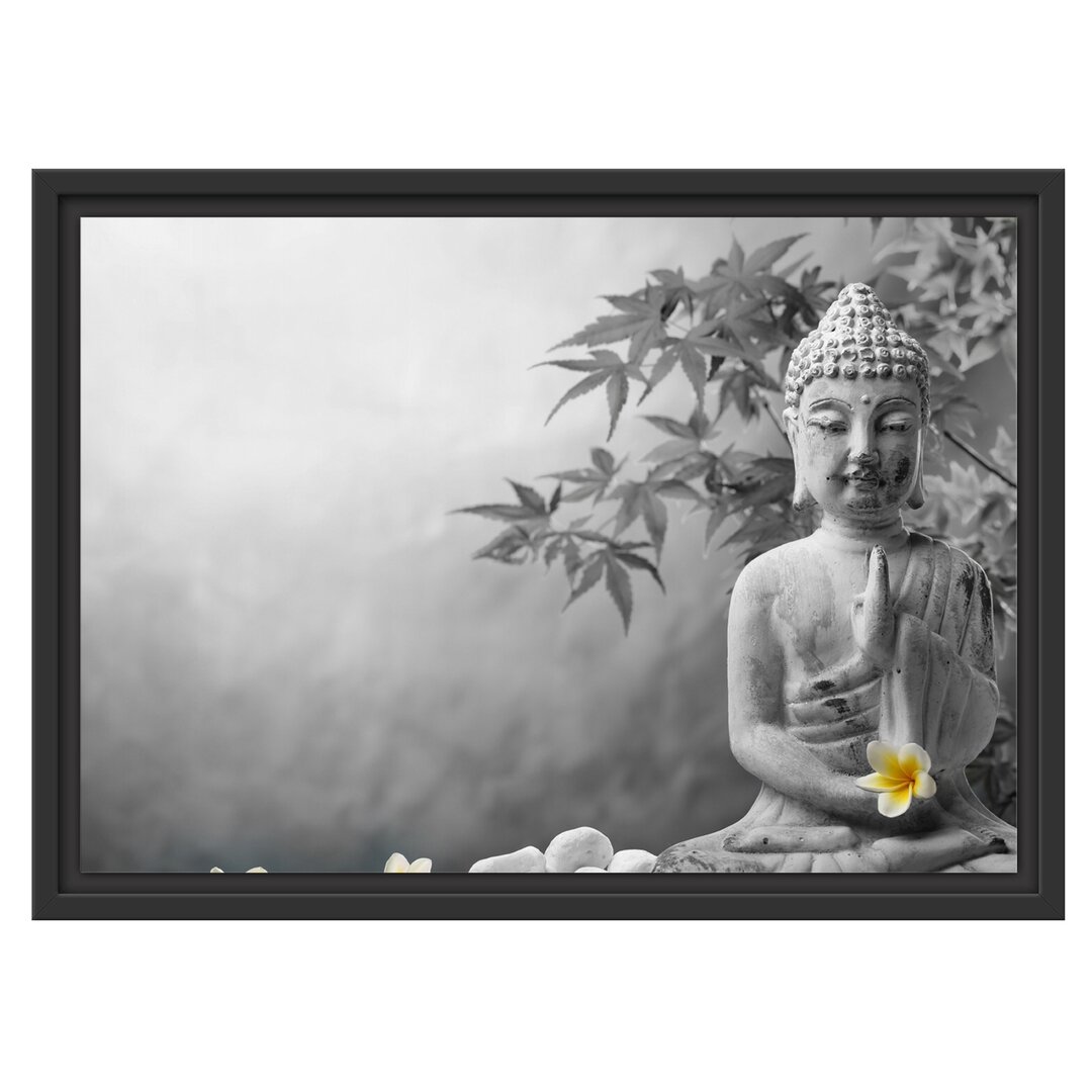 Gerahmtes Wandbild Buddha mit Monoi Blüte in der Hand