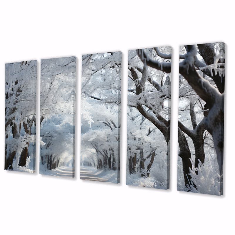 «Winter Frosty Forest I», impression sur toile paysage d'hiver - 5 panneaux égaux