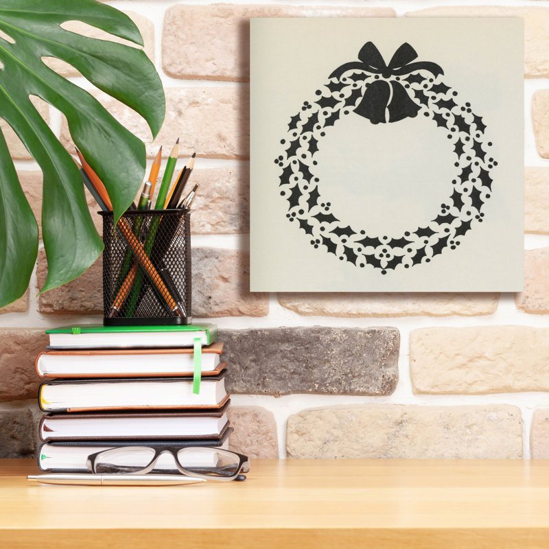 «Wreath 1» par Tis the Season, art mural sur toile, H 12 po x l 12 po x P 0,75 po