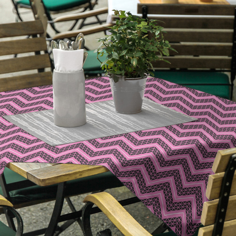 Nappe à chevrons à la main classic Stephenie, Rose / Noir