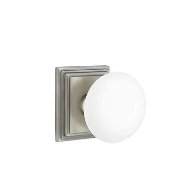 Ensemble de mortaise intérieure Emtek Passage avec rosette Wilshire et bouton en porcelaine blanc glacé (LH)