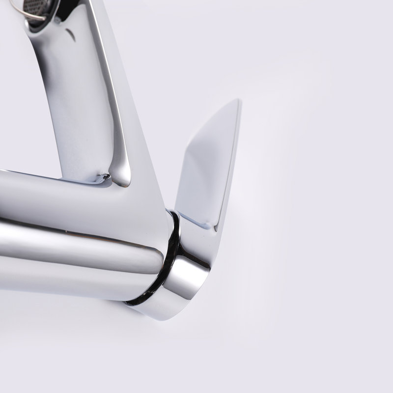 Single-handle Bathroom Faucet