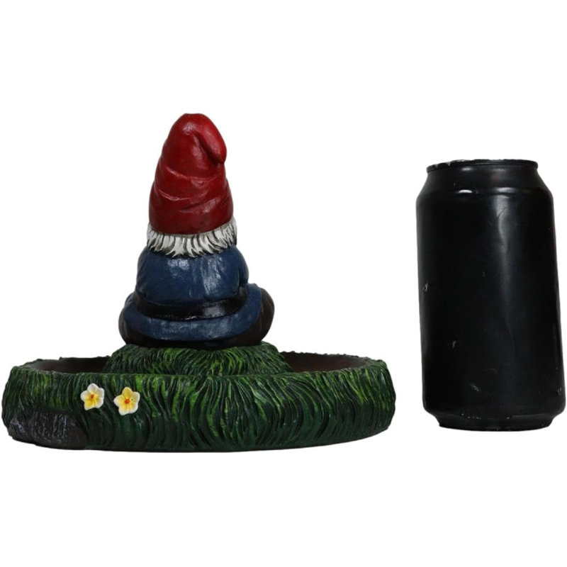 Jacquel Figurines & Sculptures
