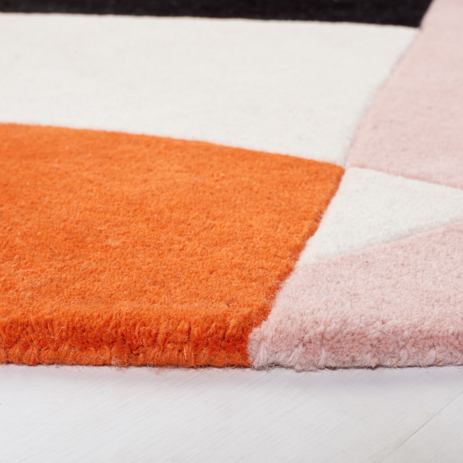 Hiro Ivory Rust Hand-Tufted Rug, Round 6'