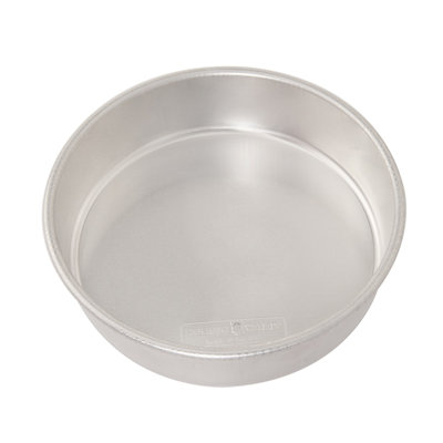 Nordic Ware Natural Commercial 9 Inch Round Layer Cake Pan