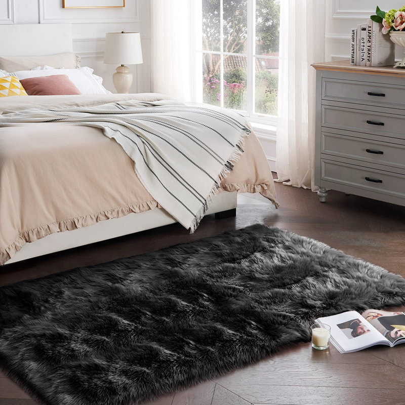Faux Sheepskin Indoor Rug, Rectangle 8' x 10'