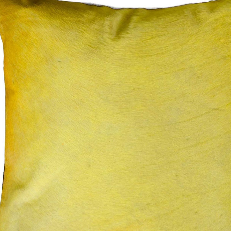 Coussin 18 "en peau de vache jaune