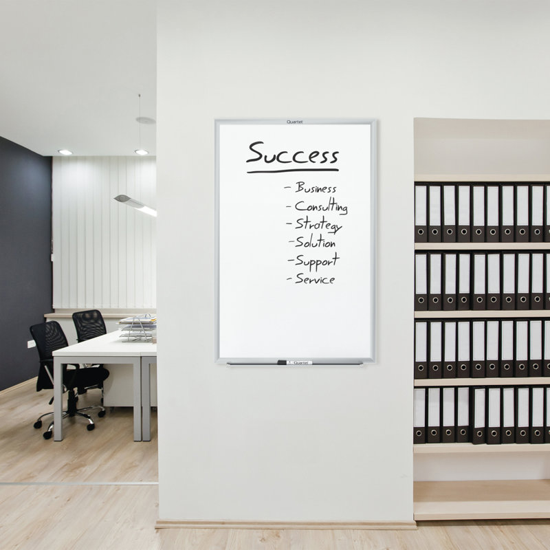 Tableau blanc mural magnétique, H 18 po x l 24 po, Argent