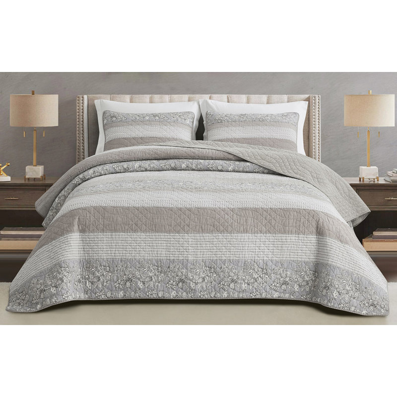 Twin Gray Cotton Reversible Patchwork Floral Quilt Set