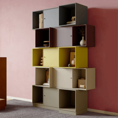 Bibliothèque italienne de style minimaliste