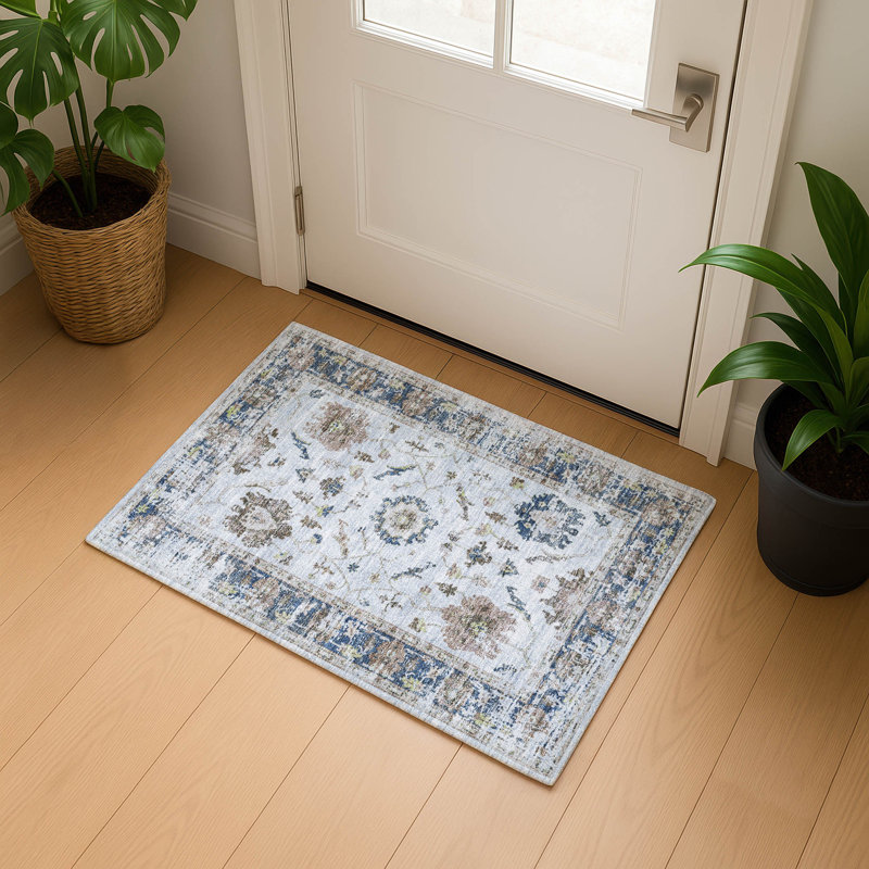 Premium Machine Washable Pirtle Border Rug, Rectangle 1'8" x 2'6"