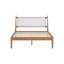 Grand lit avec dossier en cuir blanc tissé, structure en bois naturel